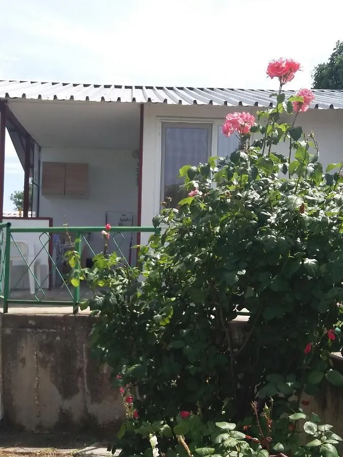 Ваканционни Къщи'На Брега' Holiday Houses On The Coast 瓦爾納